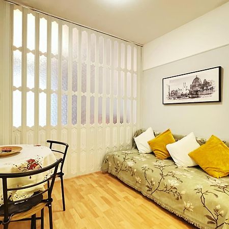 Acacia Aparhotel-Near New York Cafe Budapest Extérieur photo