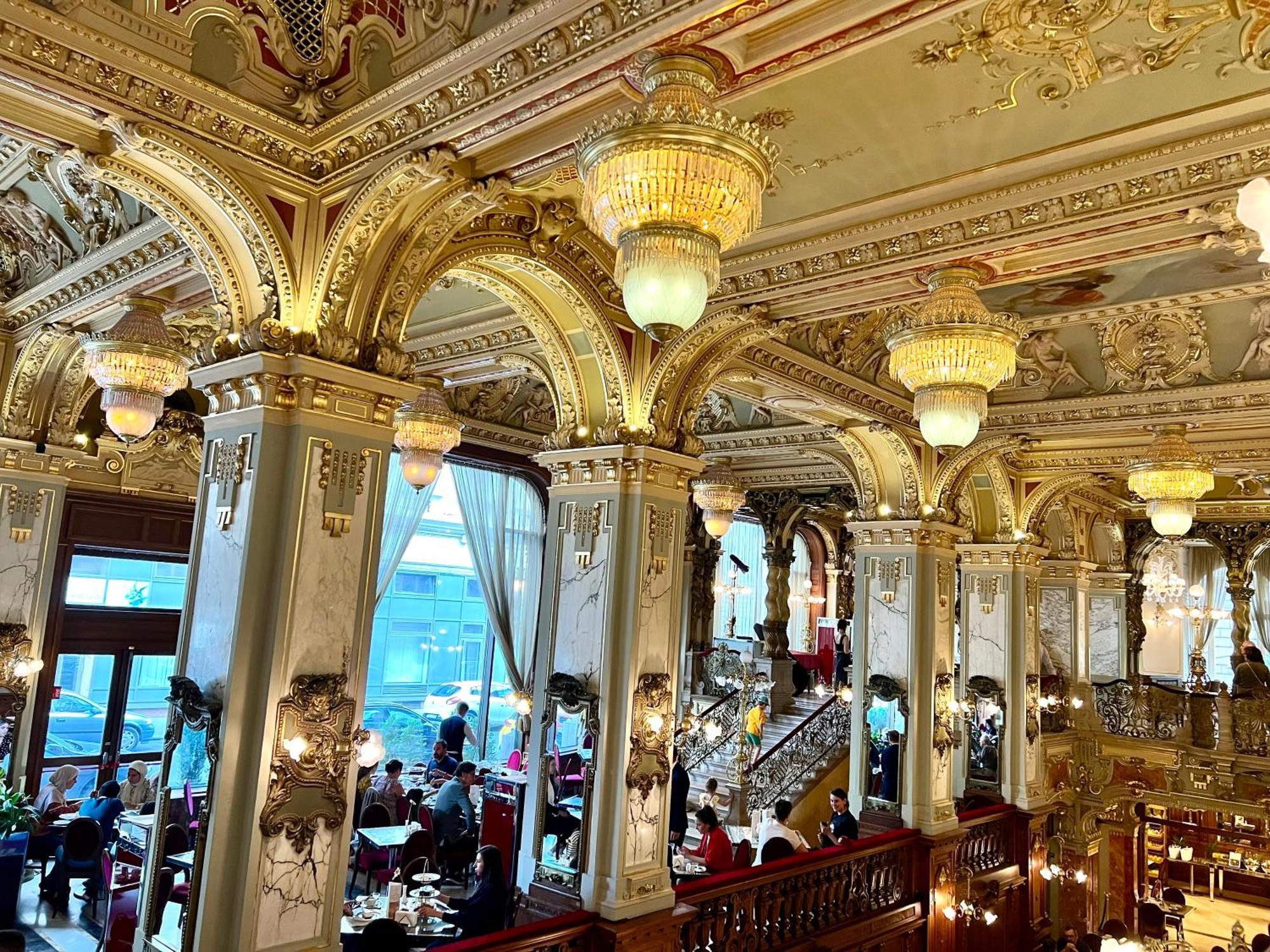 Acacia Aparhotel-Near New York Cafe Budapest Extérieur photo